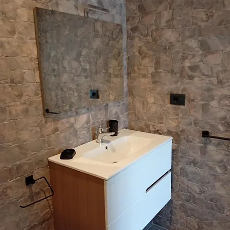 Borgo Double V * 那不勒斯